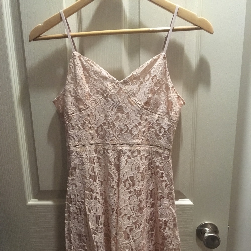 EUC Lace Mini Dress in Peach
